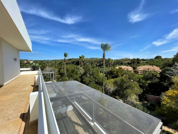 Sotogrande – Modern 6B Villa – Reformed 2022