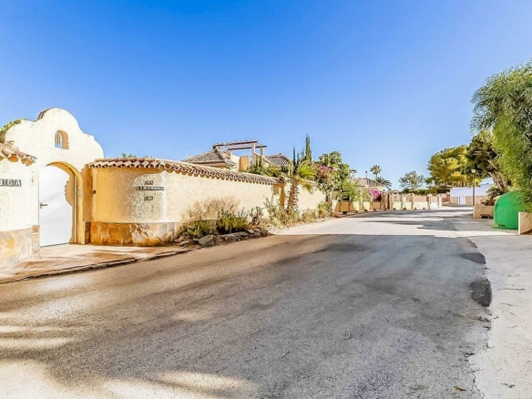 Bank repo – Mijas – 6B villa –  Seaviews