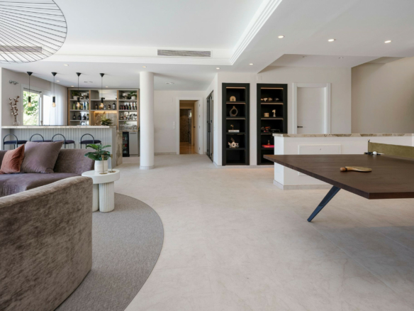 Benahavis – 7B Luxury villa – Paddle Court -Gated