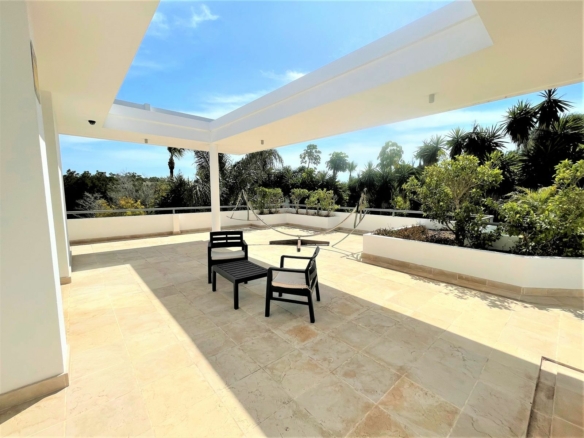 Sotogrande – Modern 6B Villa – Reformed 2022