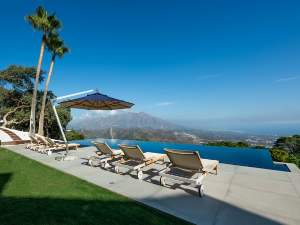 SOLD – La Zagaleta –  5B Luxury Home – Gated
