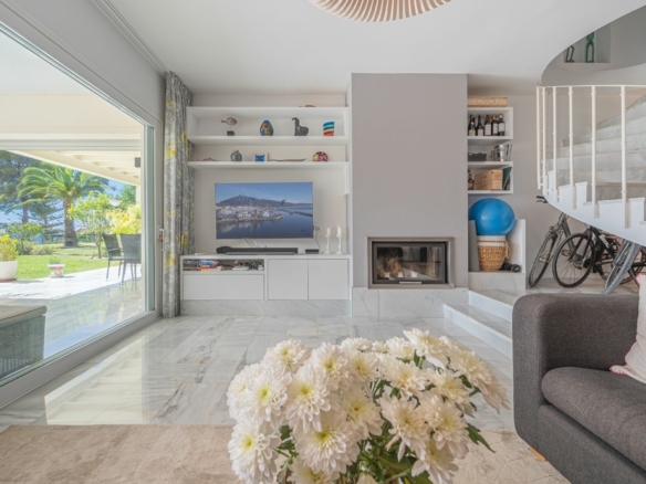 Nueva Andalucia  –  4B Townhouse – Panoramic Views -Paddle/Tennis