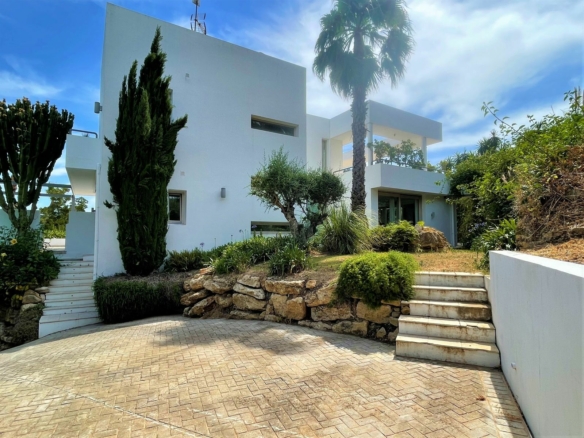 Sotogrande – Modern 6B Villa – Reformed 2022