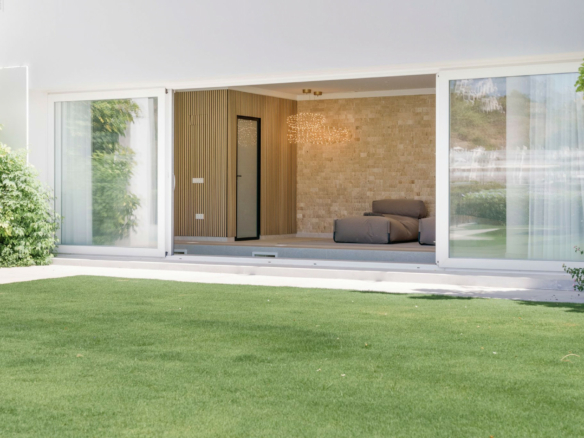 Benahavis – 7B Luxury villa – Paddle Court -Gated