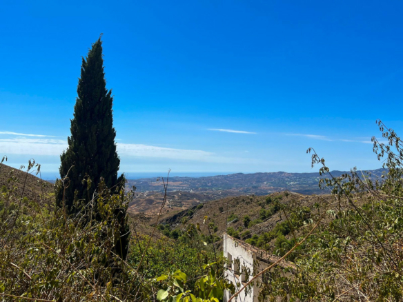 Bank repo – Mijas – 10 Bed Finca – Sea Views