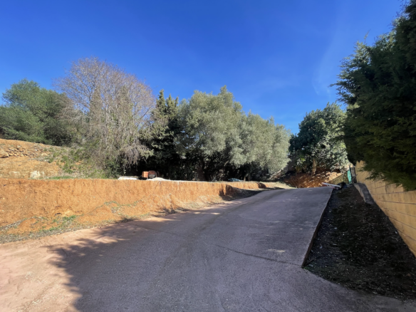 Mijas – Villa  -Sea Views – Plot with 3000m2   (build +2 houses)