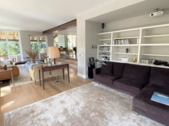 Marbella Hill Club – 4B Villa – Gated