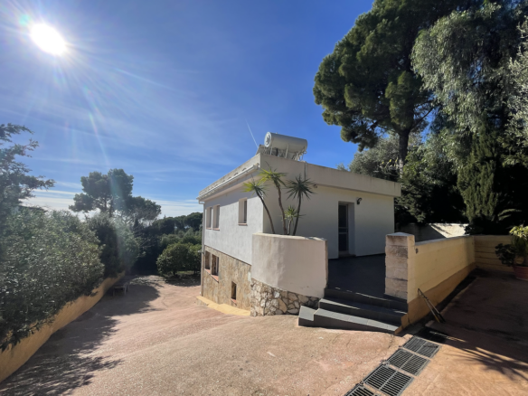 Mijas – Villa  -Sea Views – Plot with 3000m2   (build +2 houses)