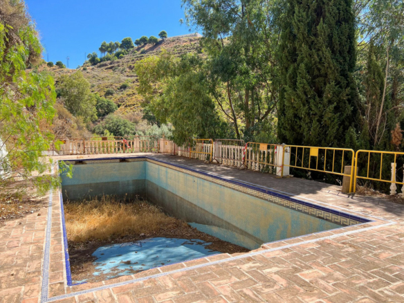 Bank repo – Mijas – 10 Bed Finca – Sea Views
