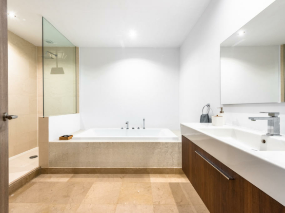 Sotogrande – Modern 6B Villa – Reformed 2022