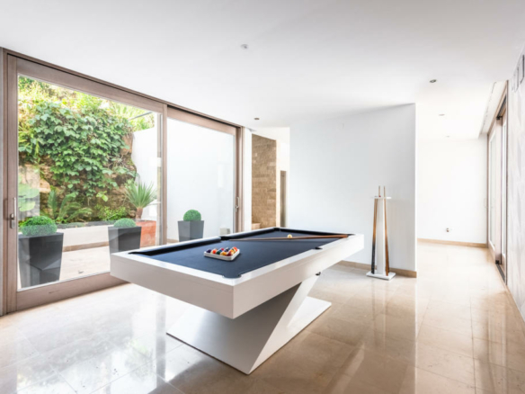 Sotogrande – Modern 6B Villa – Reformed 2022