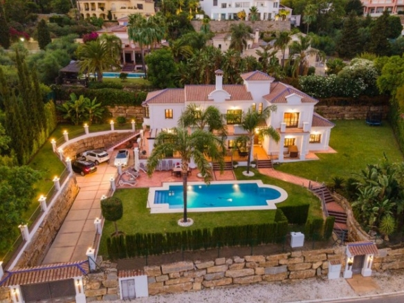 Paraiso Alto (Benahavis) 4bed Villa for sale