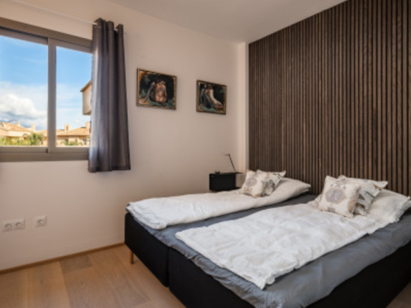 Hacienda del Señorio de Cifuentes – Nice 3B Penthouse – SW Facing
