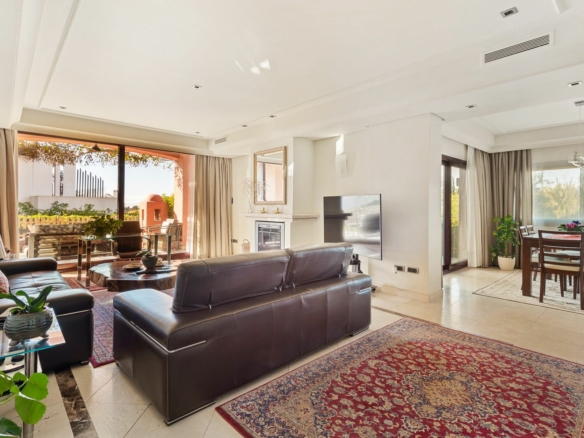 Golden Mile – 4B Residence – Garden – Near Beach