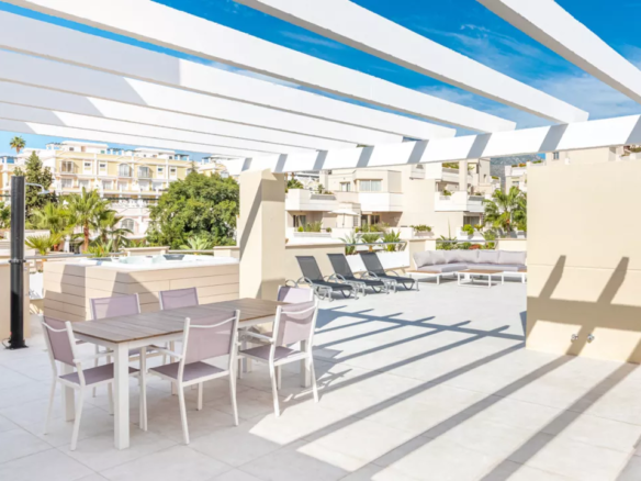 Nueva Andalucia – 2B Penthouse – Central – Key ready