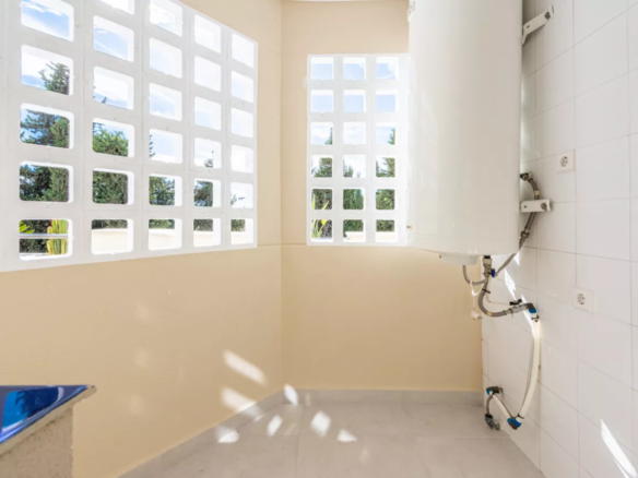 Nueva Andalucia – 2B Penthouse – Central – Key ready