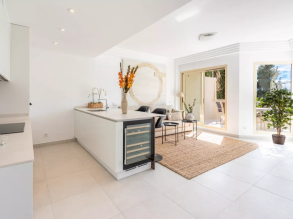 Nueva Andalucia – 2B Penthouse – Central – Key ready