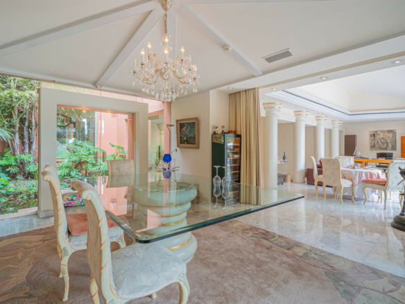 Golden Mile – Villa to Reform – Sea Views