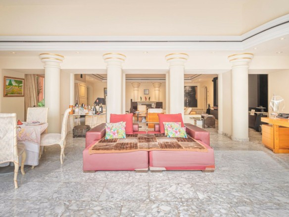Golden Mile – Villa to Reform – Sea Views