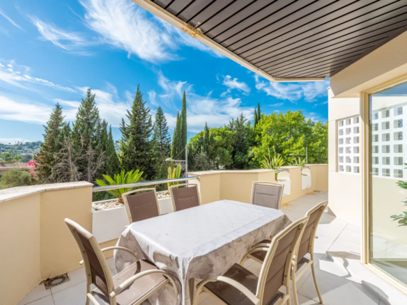 Nueva Andalucia – 2B Penthouse – Central – Key ready