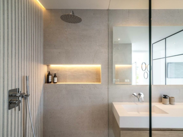 Reserved – Nueva Andalucia –  Nice 3B Townhouse – Central