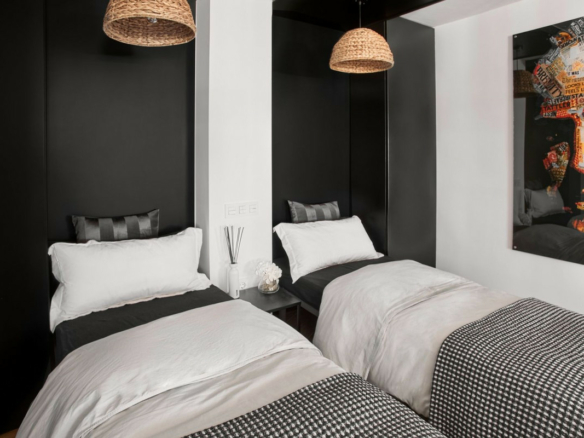 Nueva Andalucia – Nice 3B Penthouse – East facing
