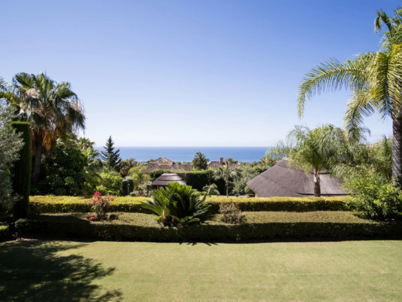 Sierra Blanca – Luxury Villa – Sea Views -3493m2 Plot