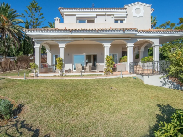 Elviria – 6B Villa  – Panoramic Views