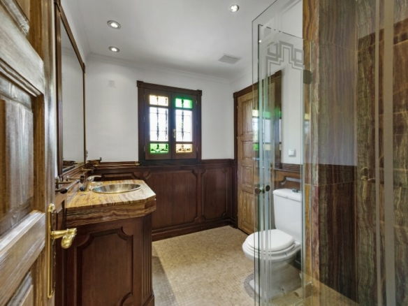 Nueva Andalucia – 3B Corner Townhouse  – West facing