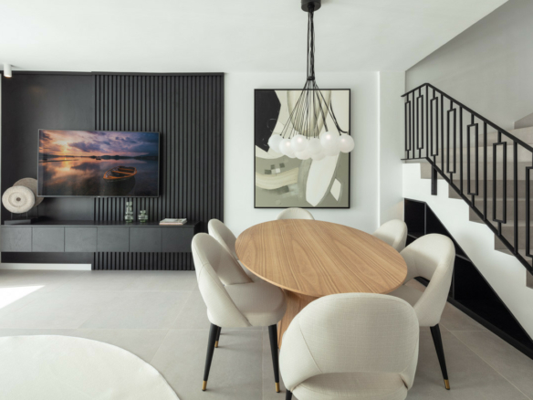 Nueva Andalucia  – 3B Penthouse – Sea Views