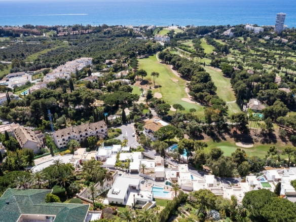Marbella East – 4B Modern Villa – Panoramic Views
