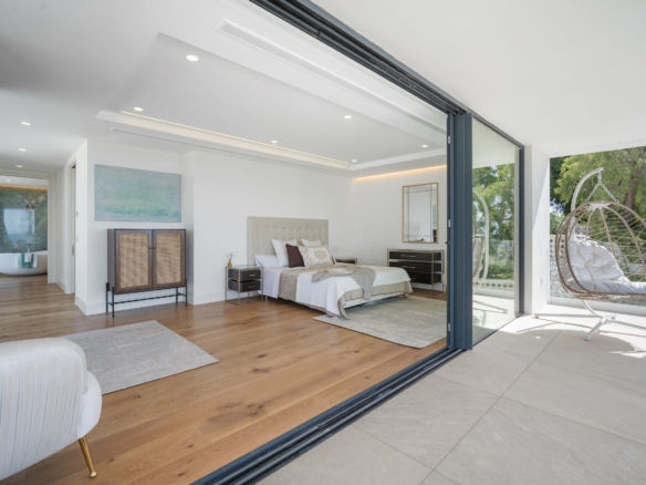 Marbella East – 4B Modern Villa – Panoramic Views