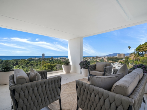 Marbella East – 4B Modern Villa – Panoramic Views