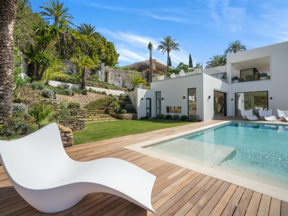 Marbella East – 4B Modern Villa – Panoramic Views