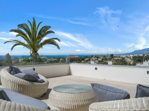 Marbella East – 4B Modern Villa – Panoramic Views