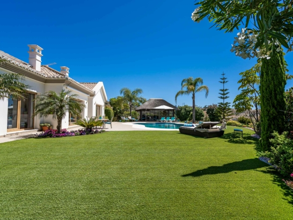 Los Flamingos – 4B Classic Villa – Gated – Sea Views