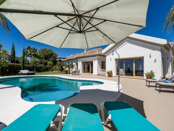 Los Flamingos – 4B Classic Villa – Gated – Sea Views