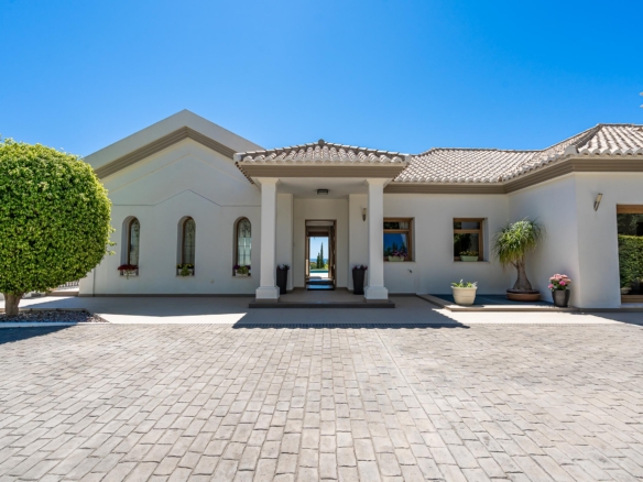 Los Flamingos – 4B Classic Villa – Gated – Sea Views