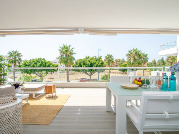 San Pedro -3B Apartment – Central -South facing
