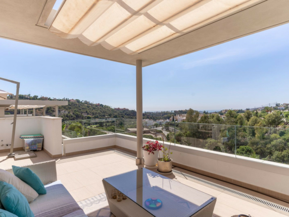 Benahavis – 3B Duplex Penthouse  – Great Views
