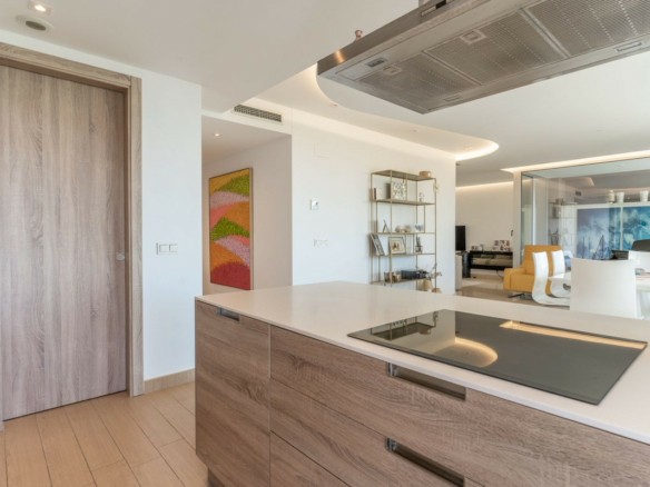 Benahavis – 3B Duplex Penthouse  – Great Views