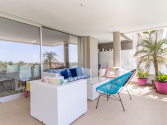 Benahavis – 3B Duplex Penthouse  – Great Views