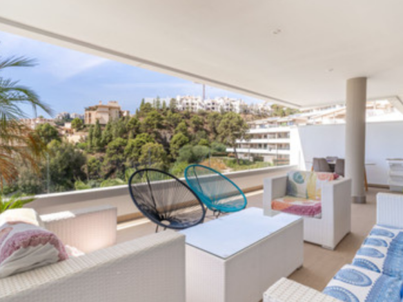 Benahavis – 3B Duplex Penthouse  – Great Views