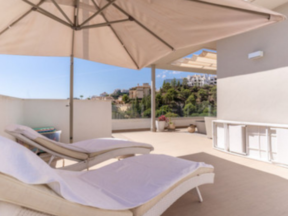 Benahavis – 3B Duplex Penthouse  – Great Views