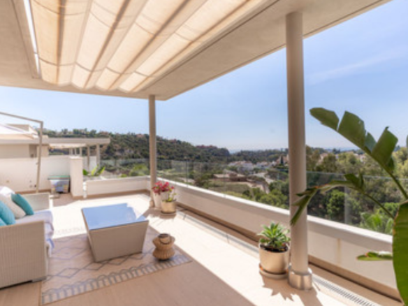 Benahavis – 3B Duplex Penthouse  – Great Views