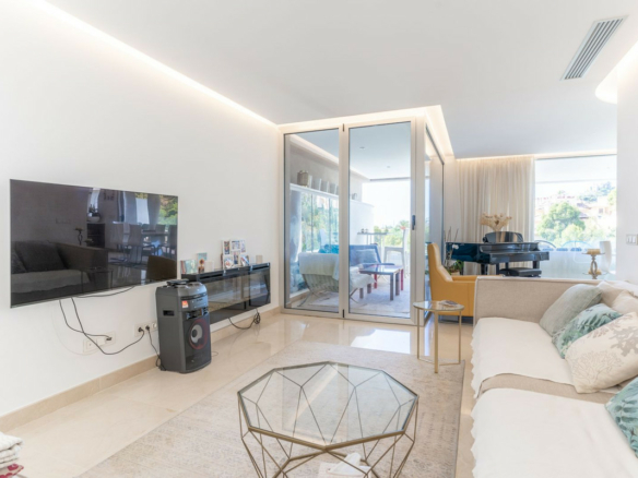 Benahavis – 3B Duplex Penthouse  – Great Views