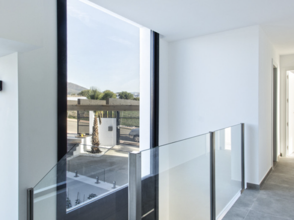 Estepona – Modern Villa – Sea Views – Key ready