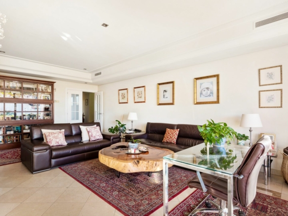 Golden Mile – 4B Residence – Garden – Near Beach