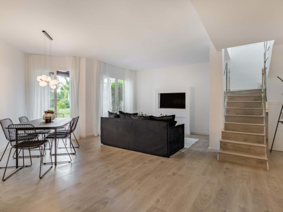 Reserved -Nueva Andalucia – 3B Townhouse
