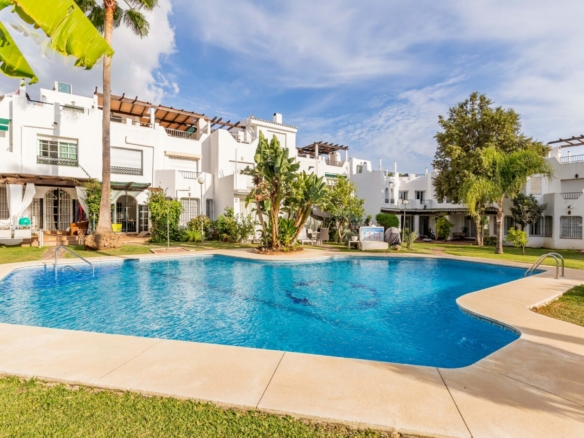 Reserved -Nueva Andalucia – 3B Townhouse